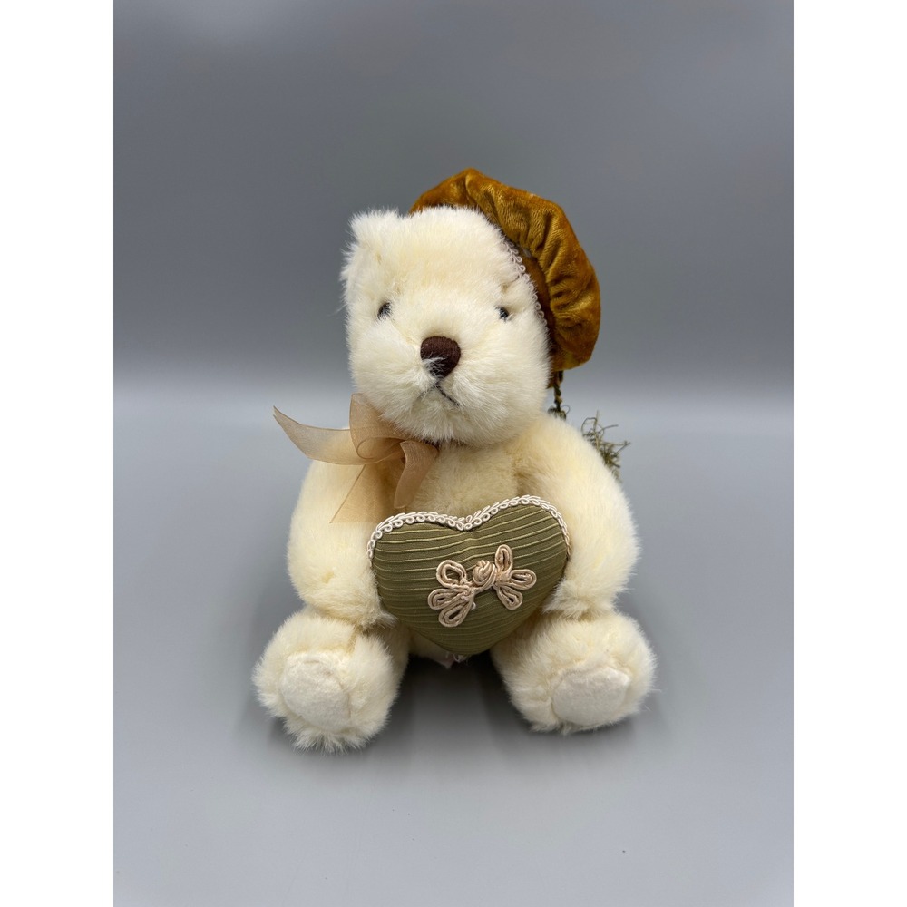 Russ Berrie Heart Throbs Cream Colored Teddy Bear Velvet Beret Heart Plush 7"